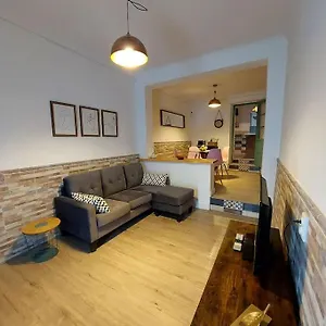 Cozy Townhouse Сasa de vacaciones